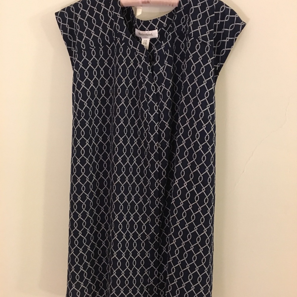 Motherhood Maternity shirt!